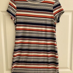 Bobbie Brooks short sleeved dress